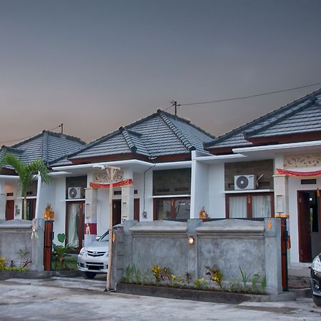Villa Dencarik Pabean Buleleng Exterior foto